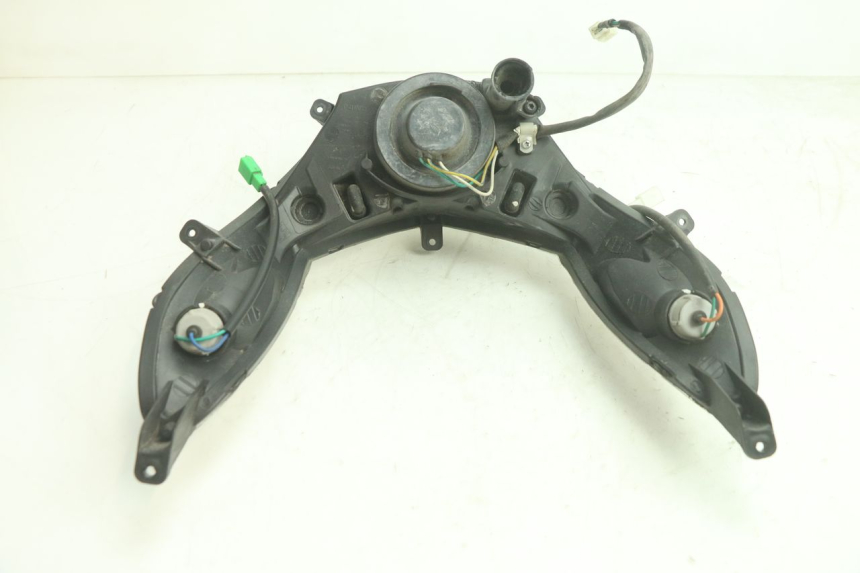 photo de FRONT HEADLIGHT PEUGEOT KISBEE 4T 50 (2018 - 2022) - Product overview
