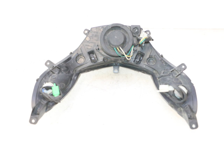 photo de FRONT HEADLIGHT PEUGEOT KISBEE 4T 50 (2018 - 2022) - Zoom on usage condition