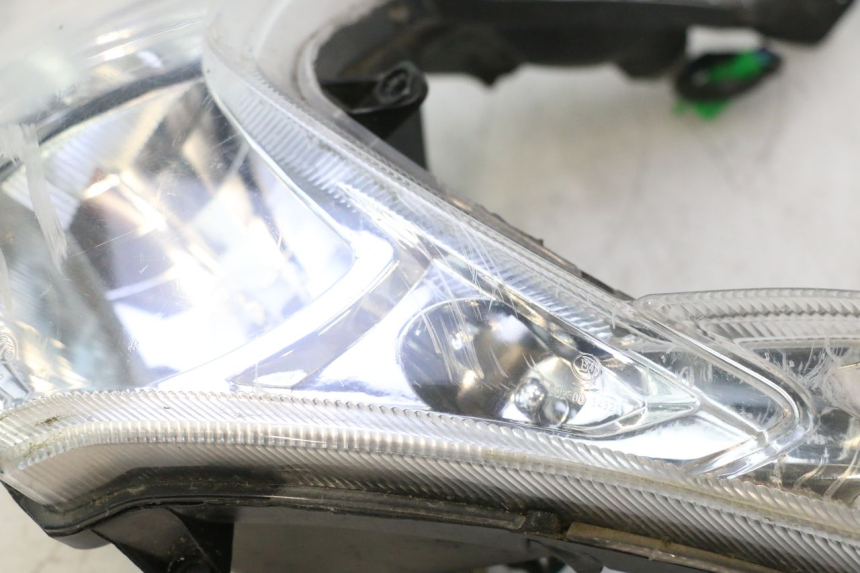 photo de FRONT HEADLIGHT PEUGEOT KISBEE 4T 50 (2018 - 2022) - Checked used part