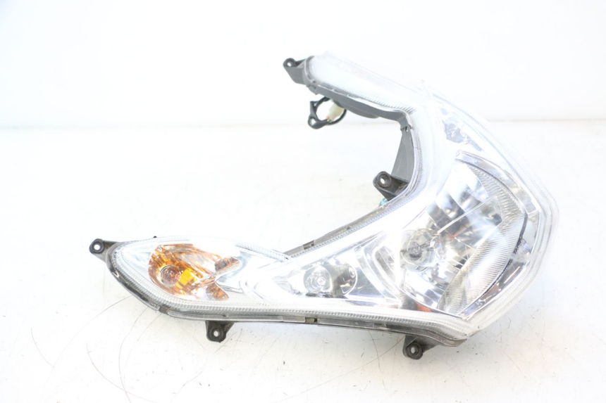 photo de HEADLIGHT PEUGEOT KISBEE 4T 50 (2023 - 2026) - Distinctive features
