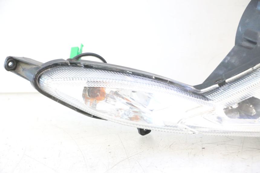 photo de FRONT HEADLIGHT PEUGEOT KISBEE 4T 50 (2018 - 2022) - Alternative perspective