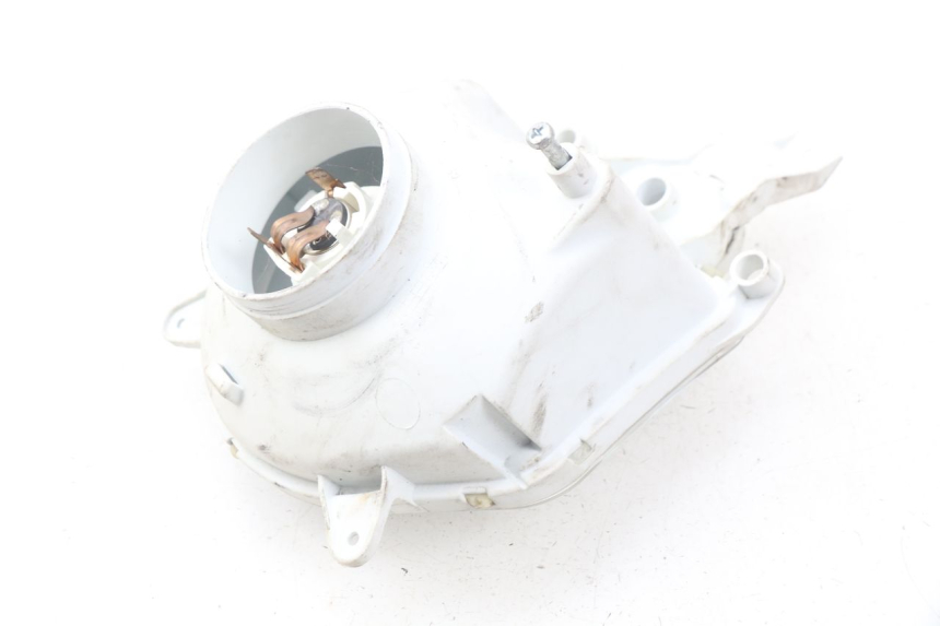 photo de FRONT HEADLIGHT PEUGEOT LUDIX 50 (2008 - 2017) - Surface and material condition