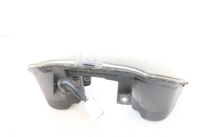 photo de HEADLIGHT PIAGGIO MP3 RL 250 (2006 - 2010) - High-resolution close-up