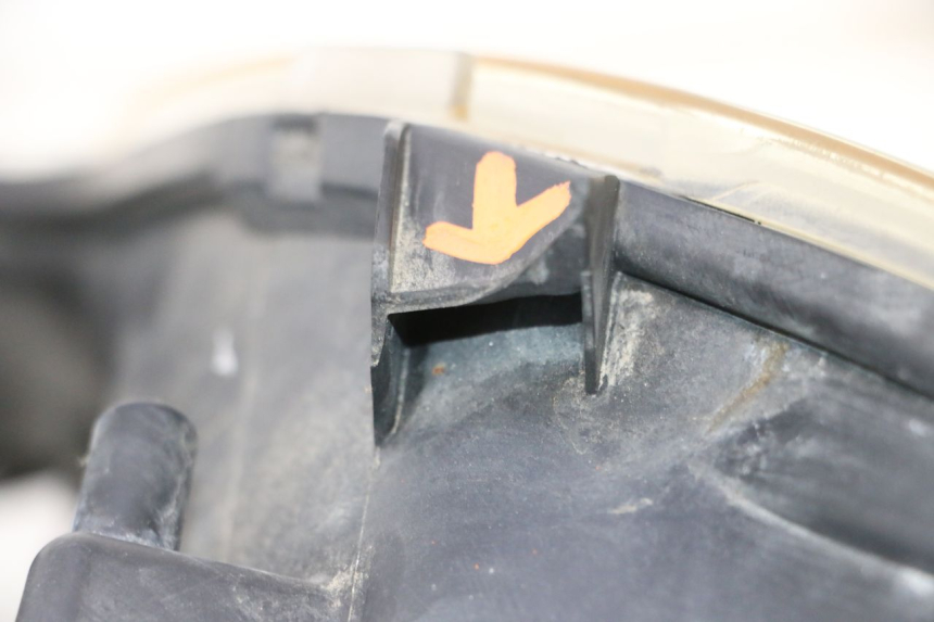 photo de HEADLIGHT PIAGGIO MP3 RL 250 (2006 - 2010) - Component detail