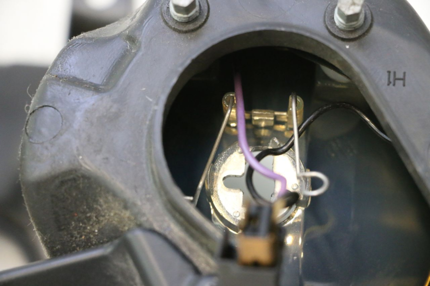 photo de HEADLIGHT PIAGGIO MP3 125 (2006 - 2014) - Technical close-up