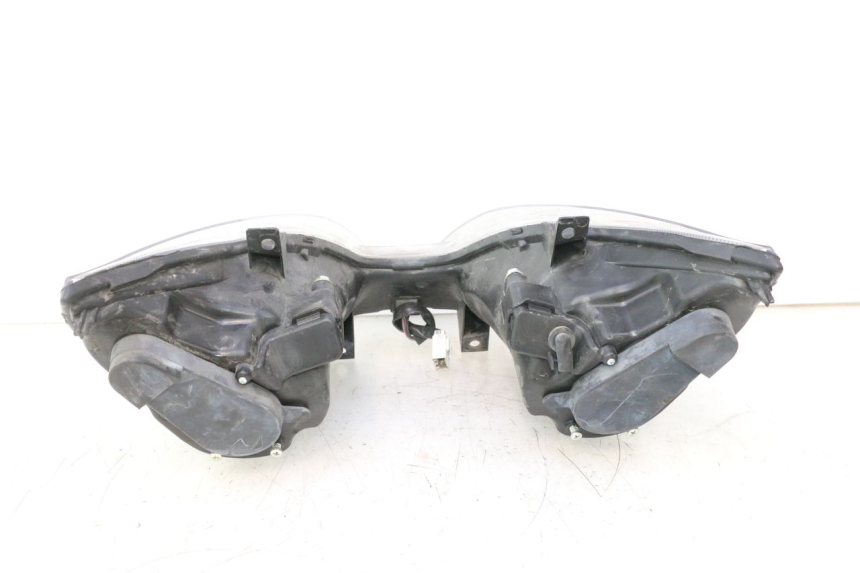 photo de HEADLIGHT PIAGGIO MP3 500 (2016 - 2018) - Additional view of the item