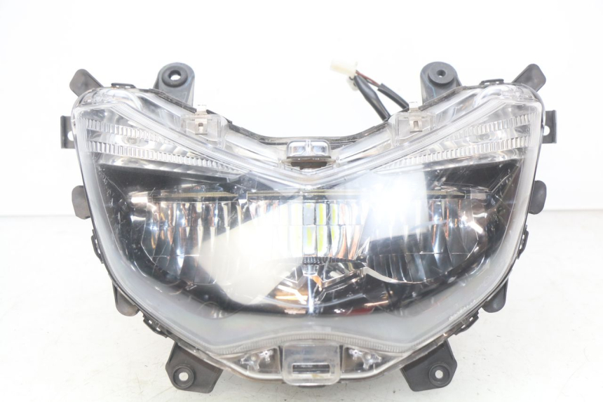photo de HEADLIGHT YAMAHA N-MAX NMAX 125 (2017 - 2020) - Main view