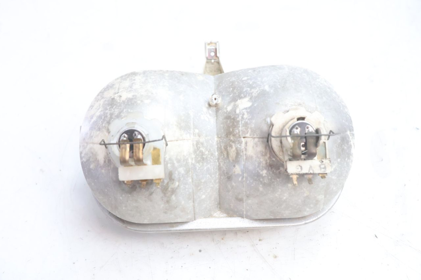 photo de HEADLIGHT YAMAHA NEO'S NEOS 2T 50 (1998 - 2007) - Distinctive features