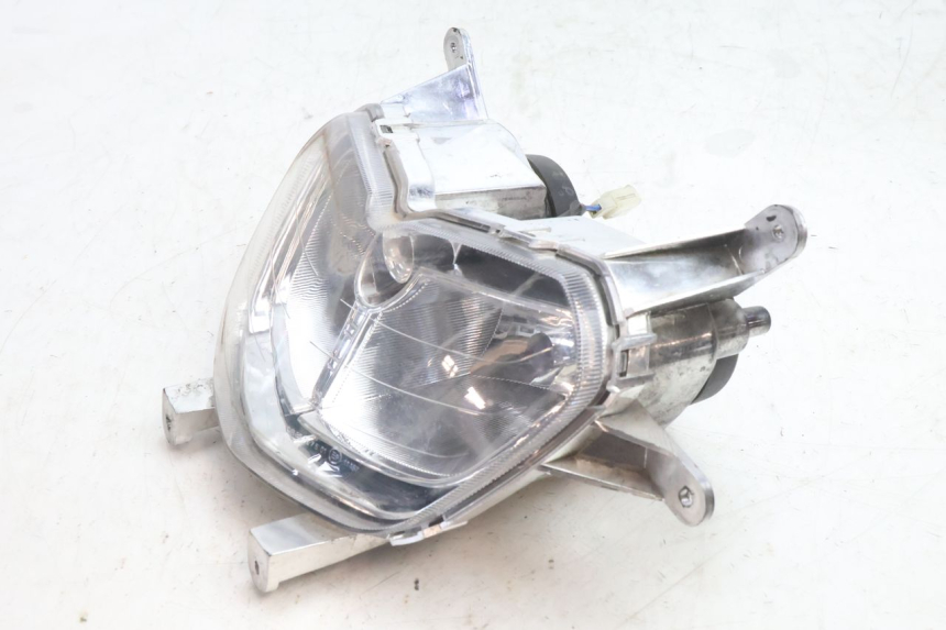 photo de HEADLIGHT PIAGGIO NEW TYPHOON 50 (2018 - 2021) - Fixing points details