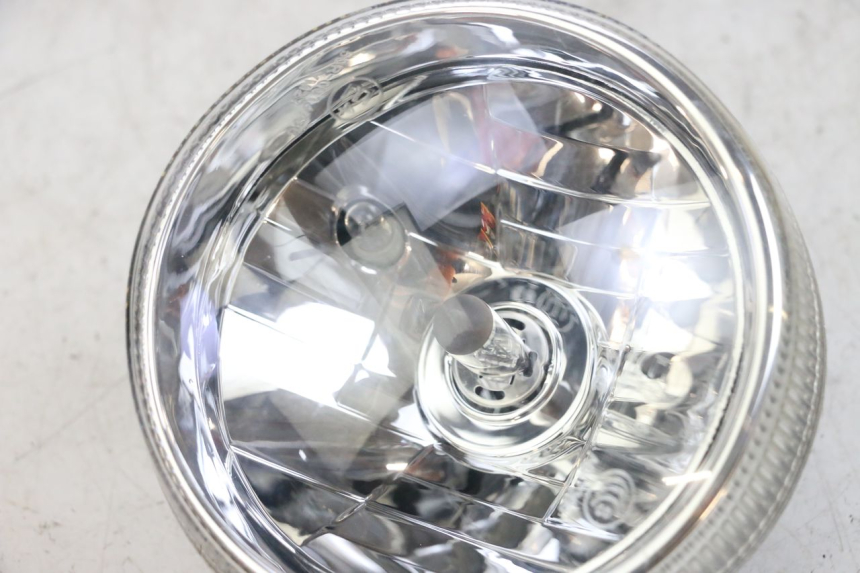 photo de HEADLIGHT JM MOTORS OLDIES GT 4T 50 (2018 - 2025) - Component detail
