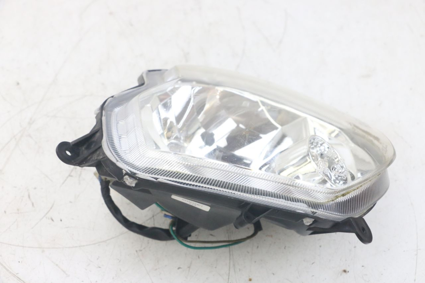 photo de FRONT HEADLIGHT SYM ORBIT 2 4T 50 (2008 - 2017) - Fixing points details