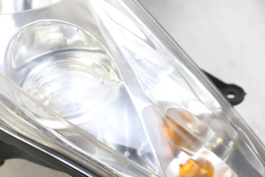 photo de HEADLIGHT PEUGEOT ELYSTAR 125 (2002 - 2007) - Component detail