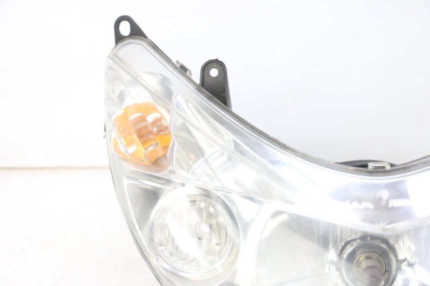 photo de HEADLIGHT PEUGEOT ELYSTAR 125 (2002 - 2007) - High-resolution close-up