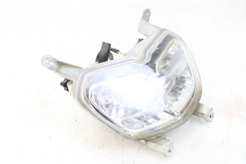 photo de FRONT HEADLIGHT PIAGGIO NEW TYPHOON 50 (2010 - 2017) - Distinctive features