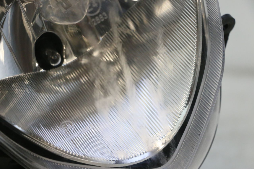 photo de HEADLIGHT LAZIO RENO 50 (2016 - 2021) - Technical close-up