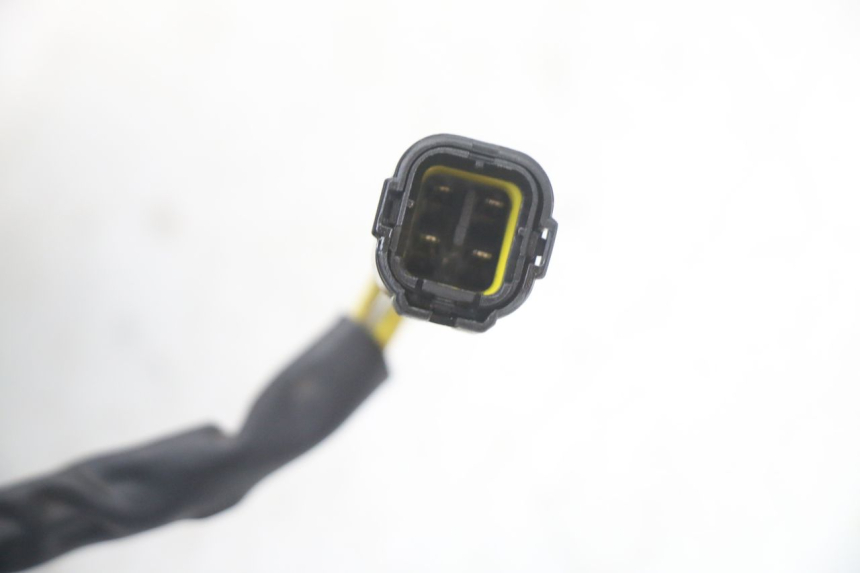 photo de HEADLIGHT ROYAL ENFIELD HYMALAYAN 410 (2016 - 2023) - Fixing points details