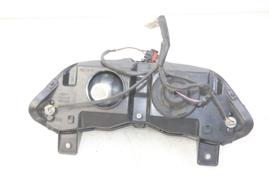 photo de FRONT HEADLIGHT GILERA RUNNER SP 50 (2009 - 2017) - Surface and material condition