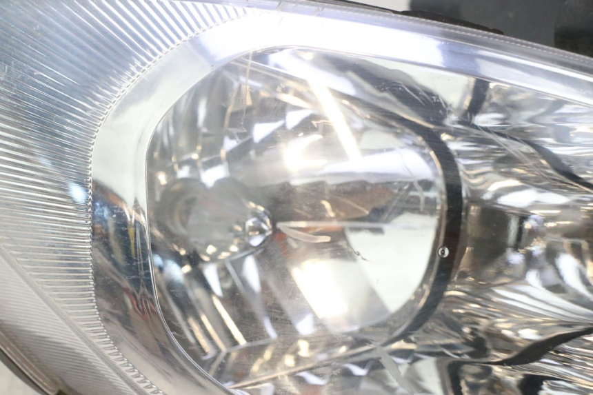 photo de HEADLIGHT DAELIM S2 125 (2006 - 2007) - Supplementary product photo