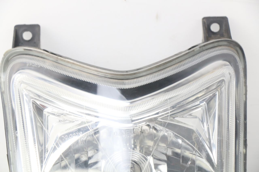 photo de HEADLIGHT DAELIM S4 50 (2010 - 2015) - Distinctive features