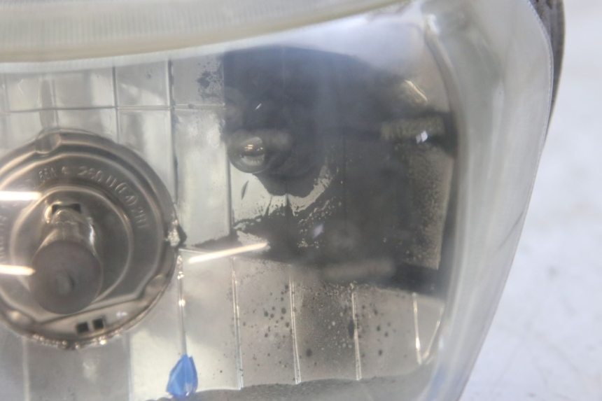 photo de HEADLIGHT JM MOTORS SANTANA 50 (2014 - 2023) - Component detail