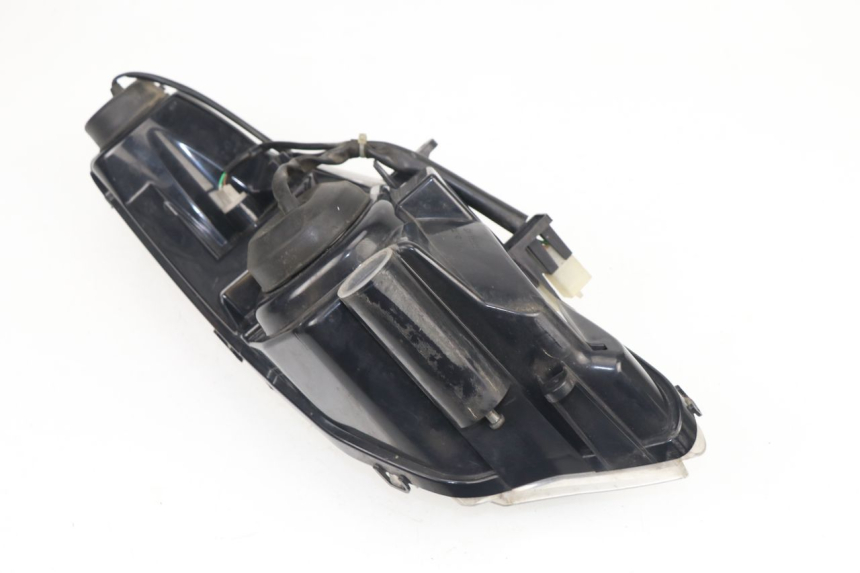 photo de HEADLIGHT PEUGEOT SATELIS COMPRESSOR K15 125 (2006 - 2009) - Additional view of the item