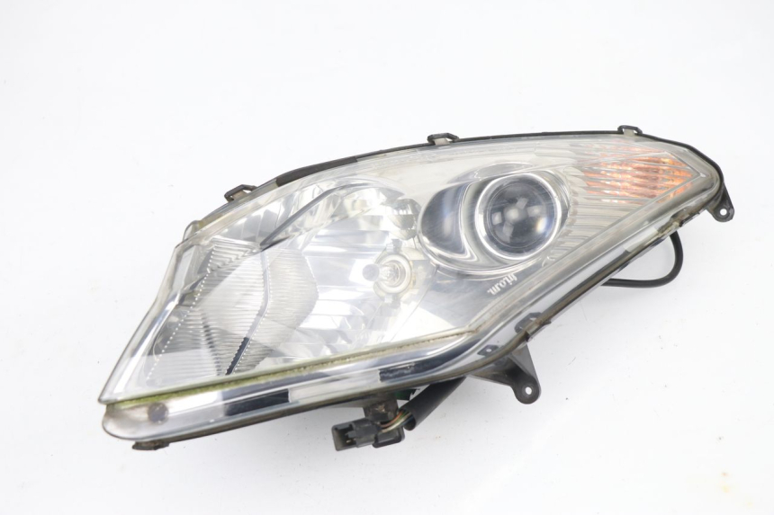 photo de HEADLIGHT PEUGEOT SATELIS 125 (2010 - 2012) - Supplementary product photo