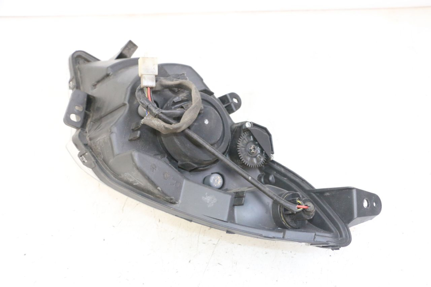 photo de HEADLIGHT PEUGEOT SATELIS 125 (2013 - 2018) - Fixing points details