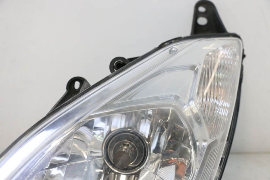 photo de HEADLIGHT PEUGEOT SATELIS 125 (2013 - 2018) - Used quality zoom