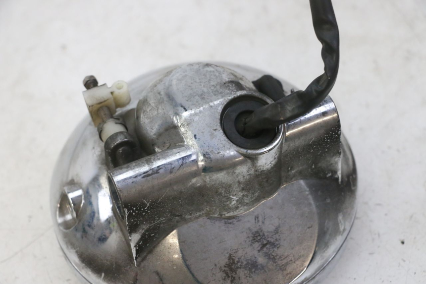 photo de HEADLIGHT APRILIA SCARABEO GT TOURING 125 (1999 - 2005) - Component detail