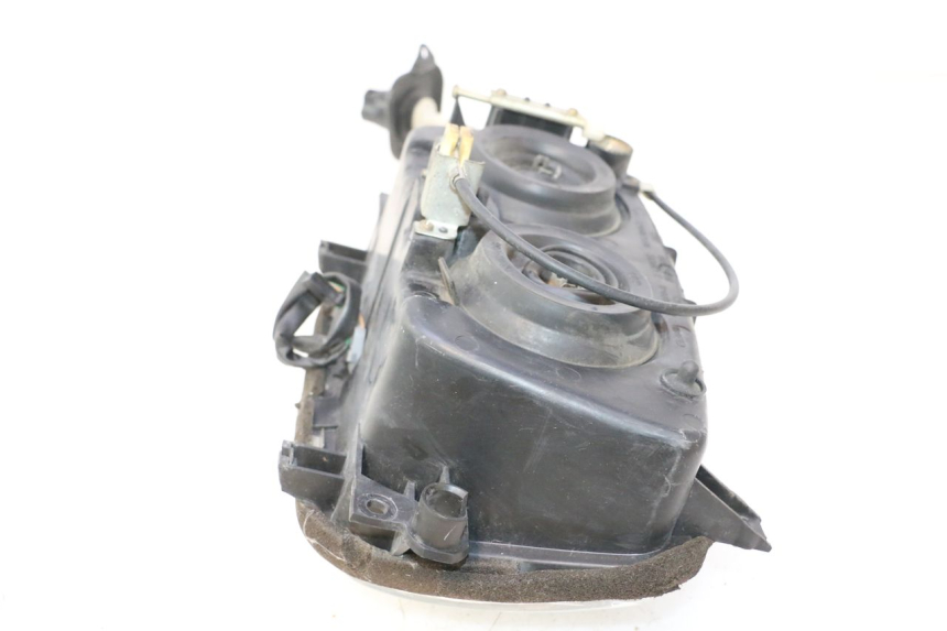 photo de HEADLIGHT HONDA ST PAN EUROPEAN 1100 (1990 - 2002) - Additional view of the item