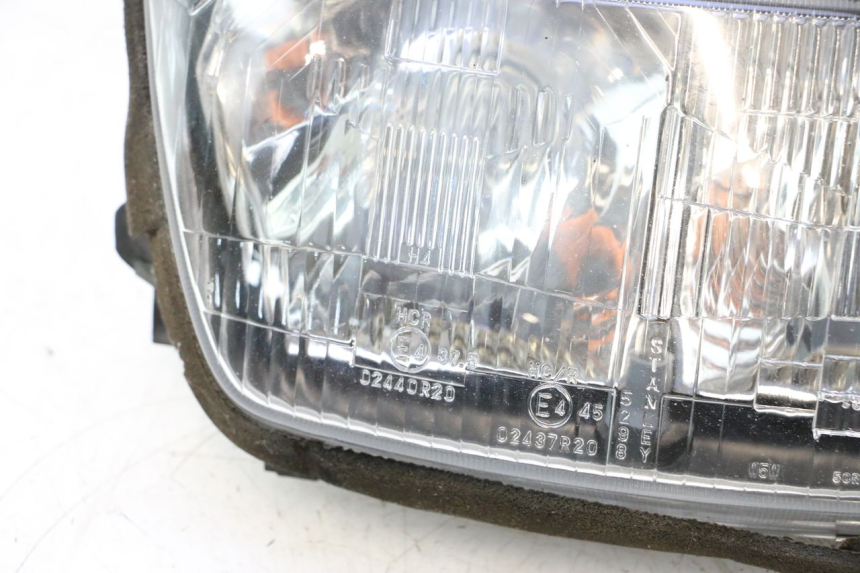 photo de HEADLIGHT HONDA ST PAN EUROPEAN 1100 (1990 - 2002) - Alternative perspective