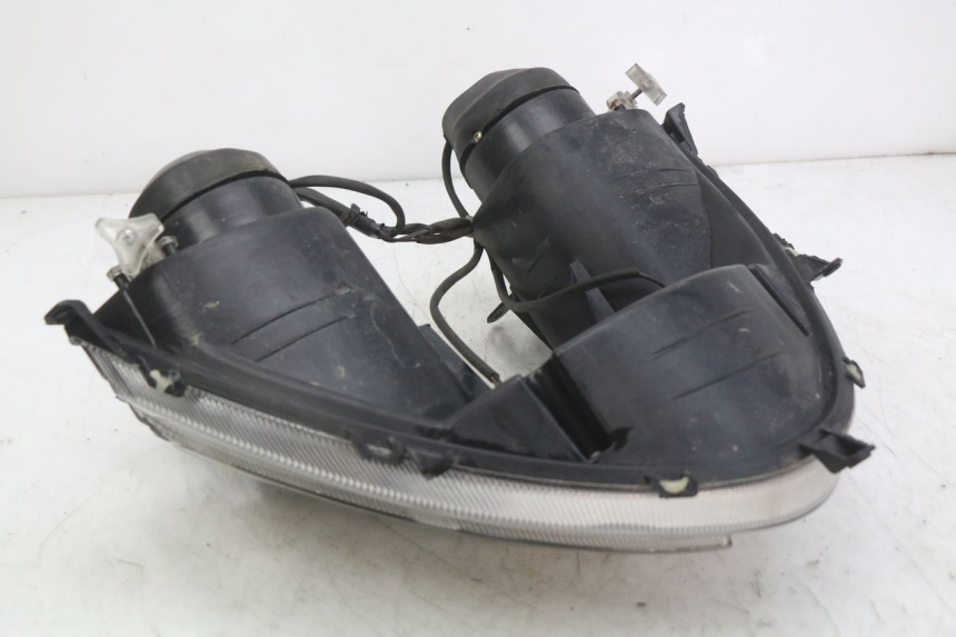 photo de HEADLIGHT RAZZO STEED 125 (2012 - 2018) - Technical close-up