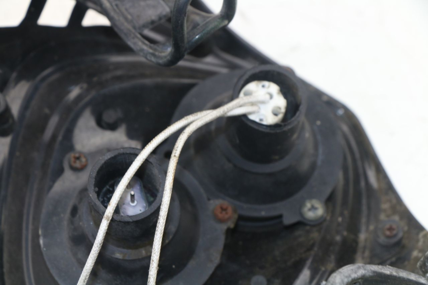 photo de HEADLIGHT RAZZO STR 50 (2009 - 2018) - Technical close-up