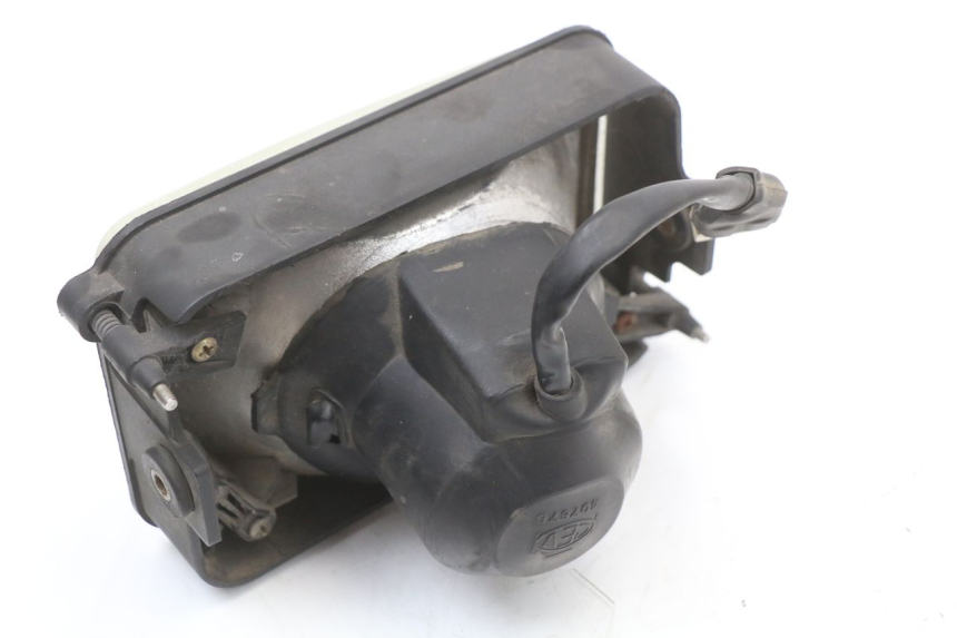 photo de HEADLIGHT CAGIVA SUPER CITY 125 (1992 - 1997) - Zoom on usage condition