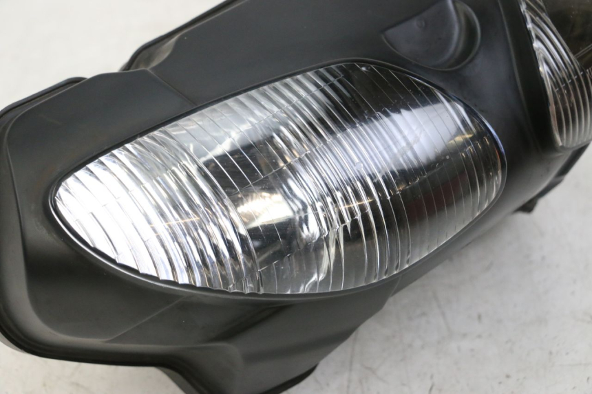 photo de FRONT HEADLIGHT SUZUKI SV S 650 (1999 - 2002) - Markings and original references