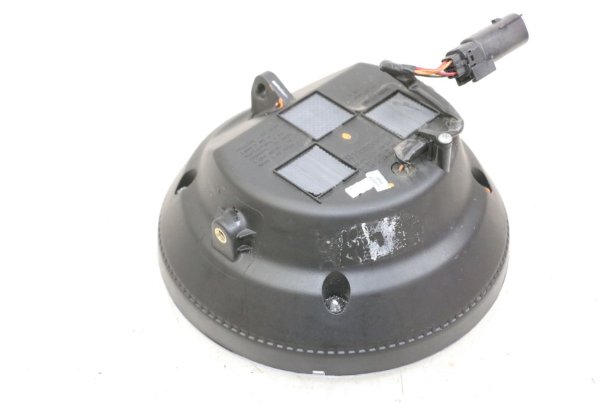 photo de HEADLIGHT HUSQVARNA SVARTPILEN 401 (2018 - 2023) - Technical close-up