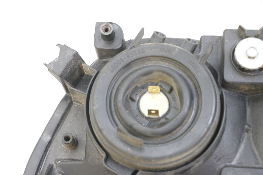 photo de FRONT HEADLIGHT YAMAHA TDM ABS 900 (2002 - 2014) - Surface and material condition