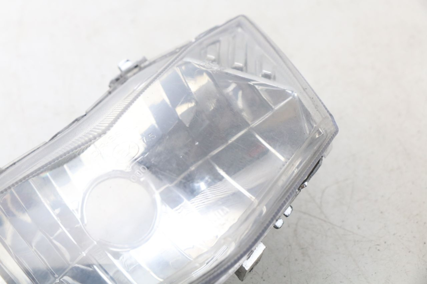 photo de HEADLIGHT BAOTIAN TRAVEL SPIRIT 50 (2010 - 2012) - Zoom on usage condition