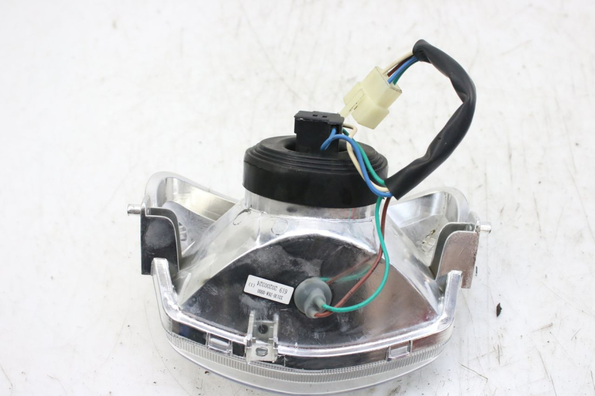 photo de FRONT HEADLIGHT PEUGEOT TWEET 4T 50 (2010 - 2014) - Zoom on usage condition