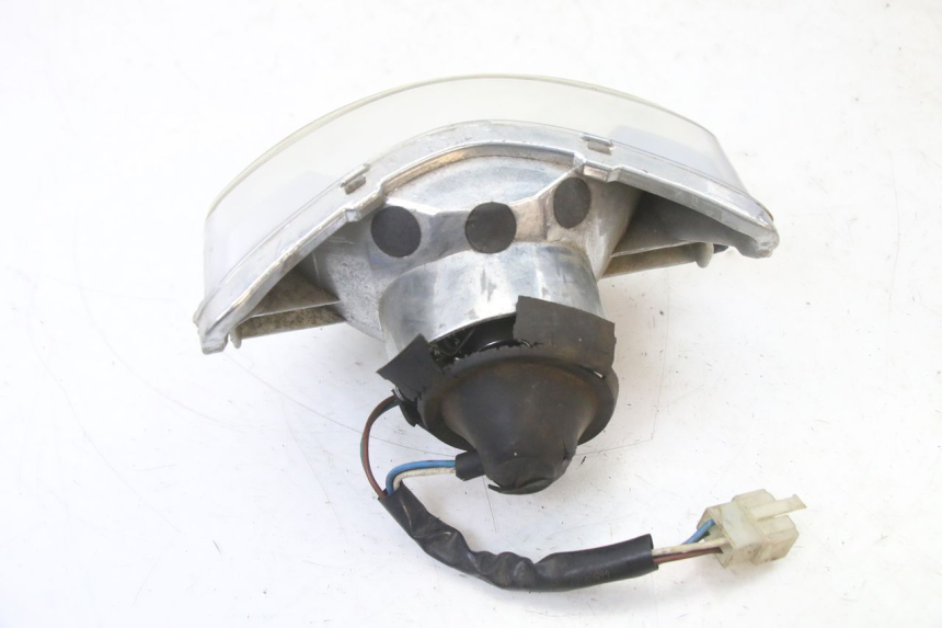 photo de HEADLIGHT PEUGEOT TWEET PRO CARGO 50 (2018 - 2022) - Alternative perspective