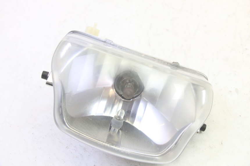 photo de HEADLIGHT PEUGEOT TWEET PRO EFI 4T 50 (2021 - 2022) - Component detail