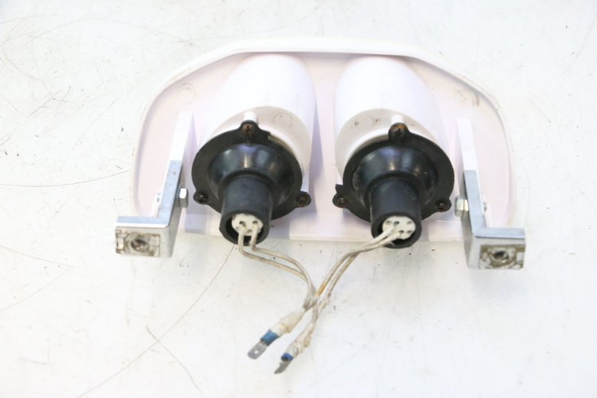 photo de HEADLIGHT PIAGGIO TYPHOON 50 (1993 - 1999) - Alternative perspective