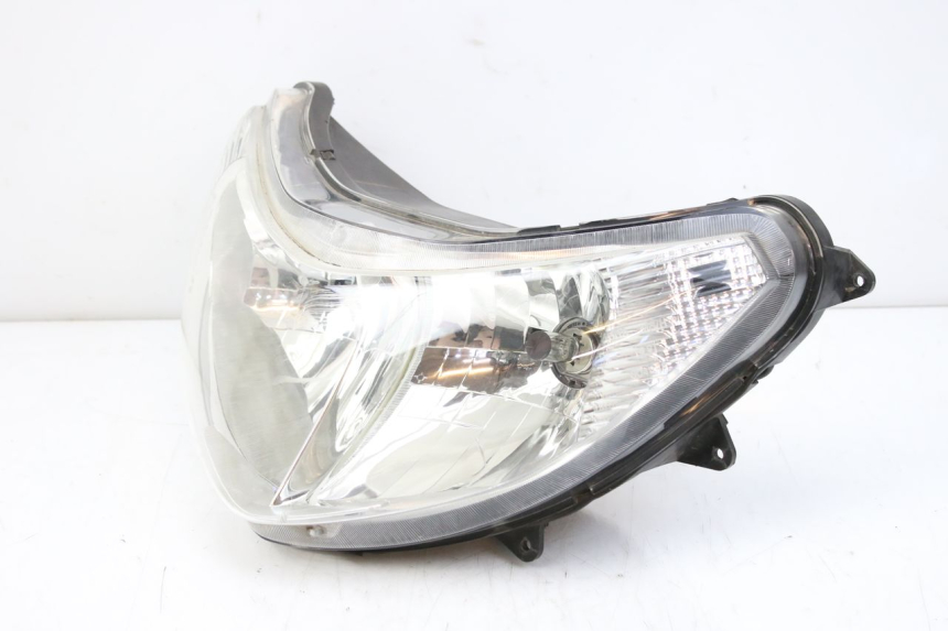 photo de FRONT HEADLIGHT SUZUKI UH BURGMAN 125 (2002 - 2006) - Zoom on usage condition