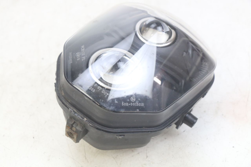 photo de FRONT HEADLIGHT MOTRAC URBAN 4T 50 (2016 - 2024) - Component zoom