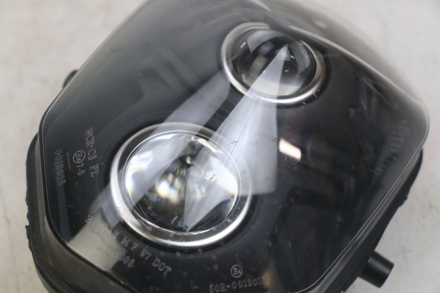 photo de FRONT HEADLIGHT MOTRAC URBAN 4T 50 (2016 - 2024) - Fixing points details