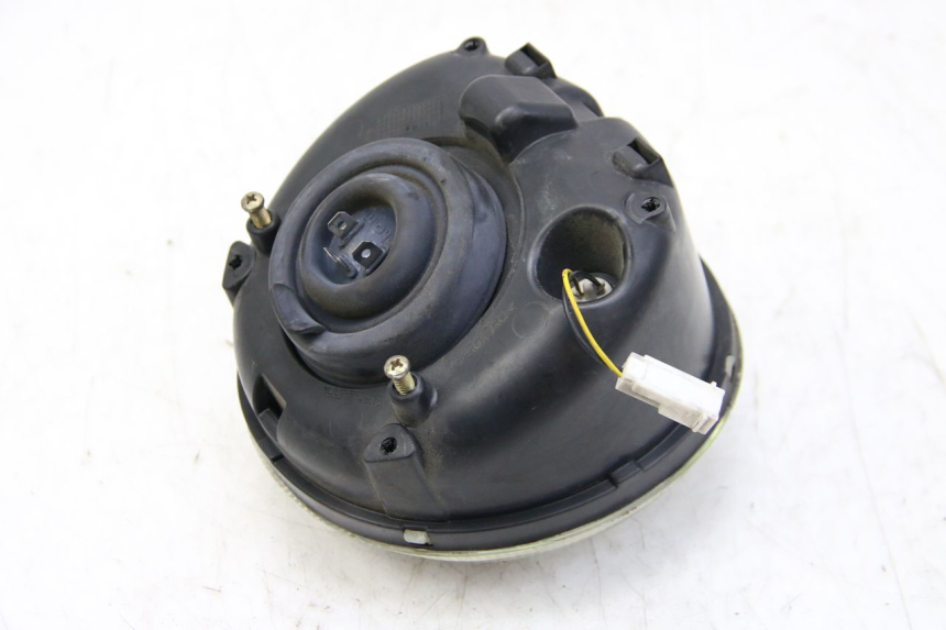 photo de FRONT HEADLIGHT PIAGGIO VESPA GRANTURISMO 125 (2003 - 2007) - Alternative perspective