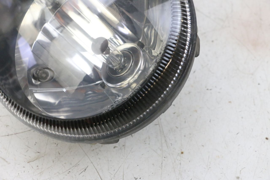 photo de FRONT HEADLIGHT PIAGGIO VESPA GTS SUPER IE 125 (2009 - 2016) - Markings and original references