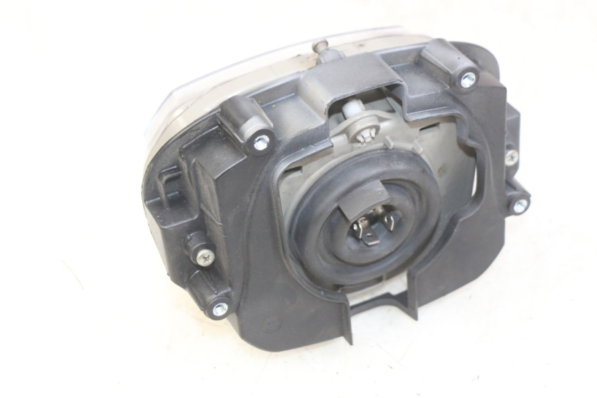 photo de FRONT HEADLIGHT PIAGGIO VESPA SPRINT 2T 50 (2014 - 2018) - Fixing points details