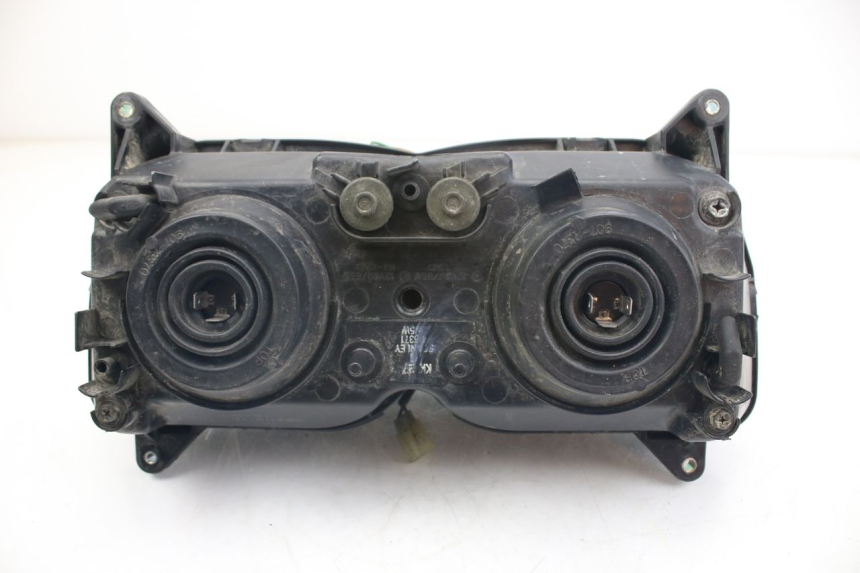 photo de HEADLIGHT HONDA VFR FI RC46 800 (1998 - 2001) - Zoom on usage condition