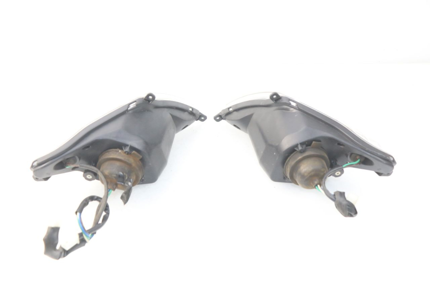 photo de FRONT HEADLIGHT EUROCKA VIRTUALITY GT 4T 50 (2011 - 2017) - Fixing points details